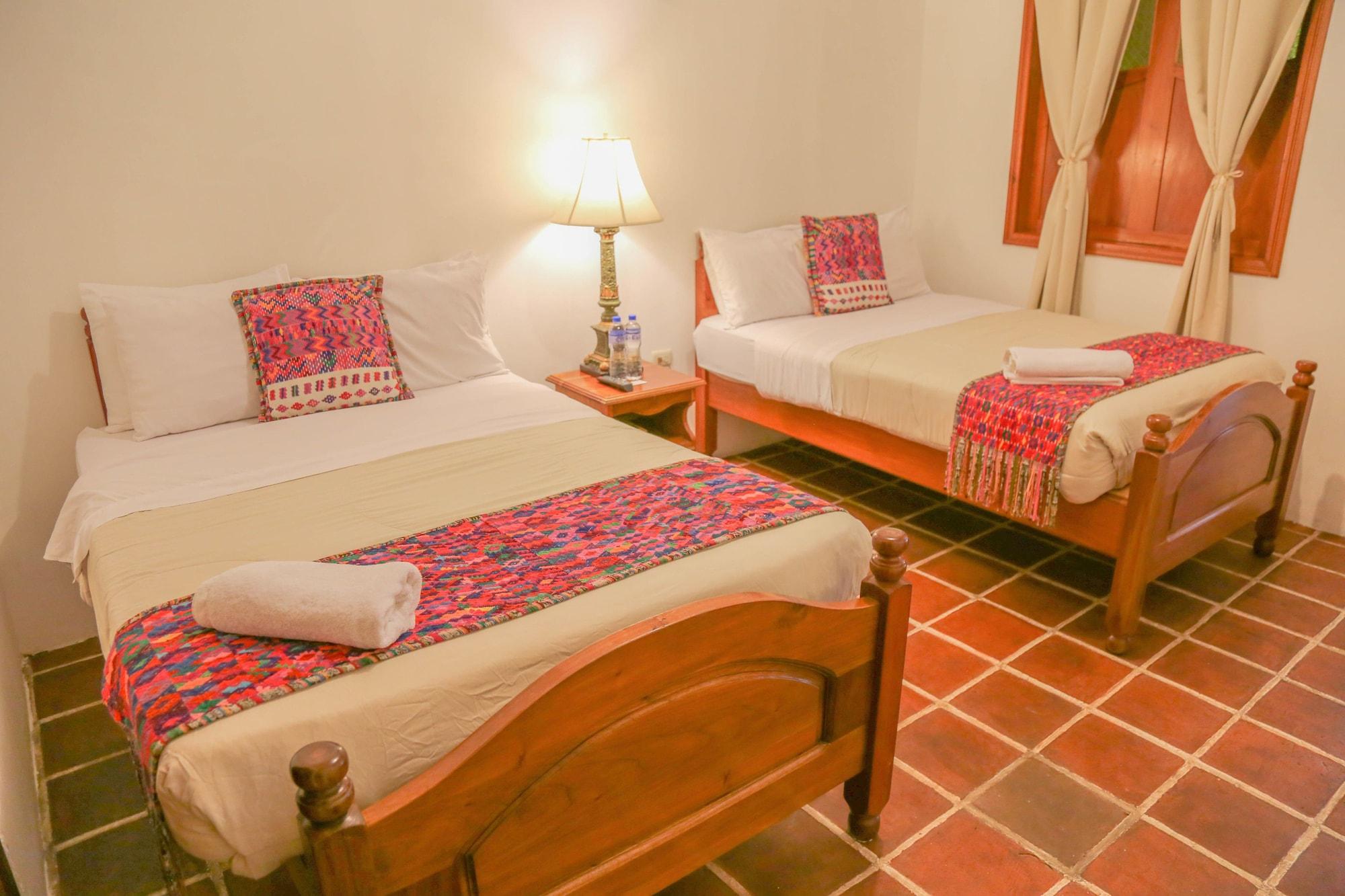 El Carmen Suites Antigua Exterior photo